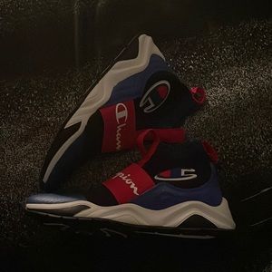 Rally Pro Champion Sneaks
